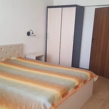 Elena Puerto Apartment *