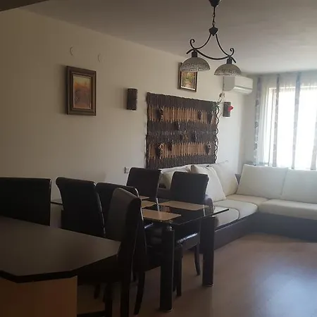 Apartament Elena Puerto Bałczik